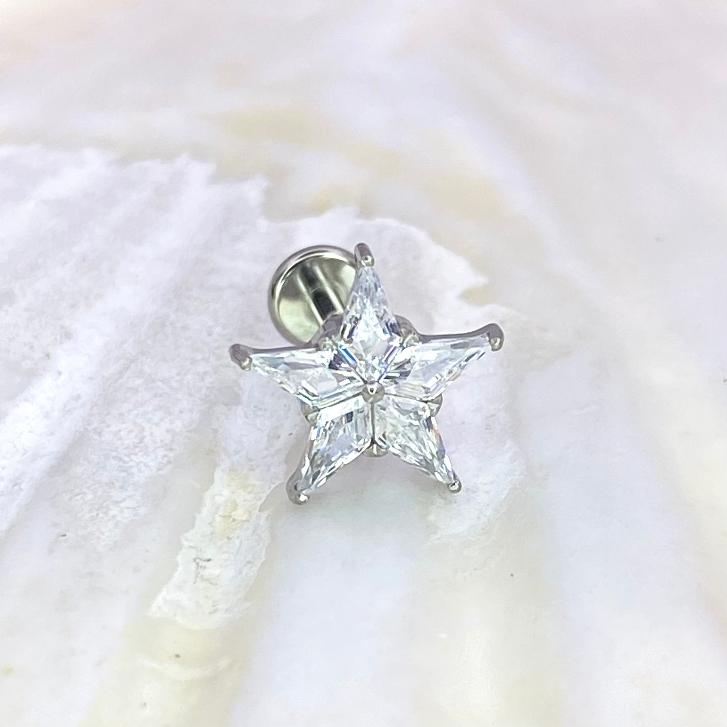 Large Star with Clear Gems Medical Grade ASTM F136 Titanium Internal Thread Labret Ear Jewellery Lobe Cartilage Flat Piercing Earring