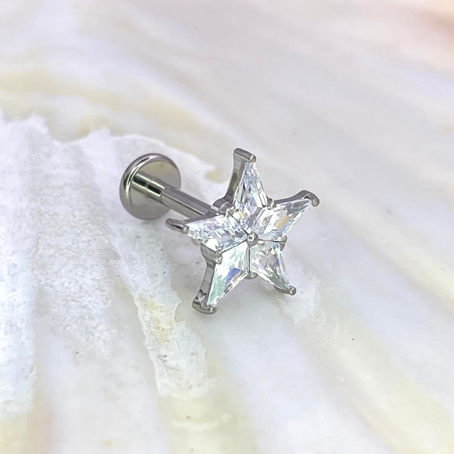 Large Star with Clear Gems Medical Grade ASTM F136 Titanium Internal Thread Labret Ear Jewellery Lobe Cartilage Flat Piercing Earring