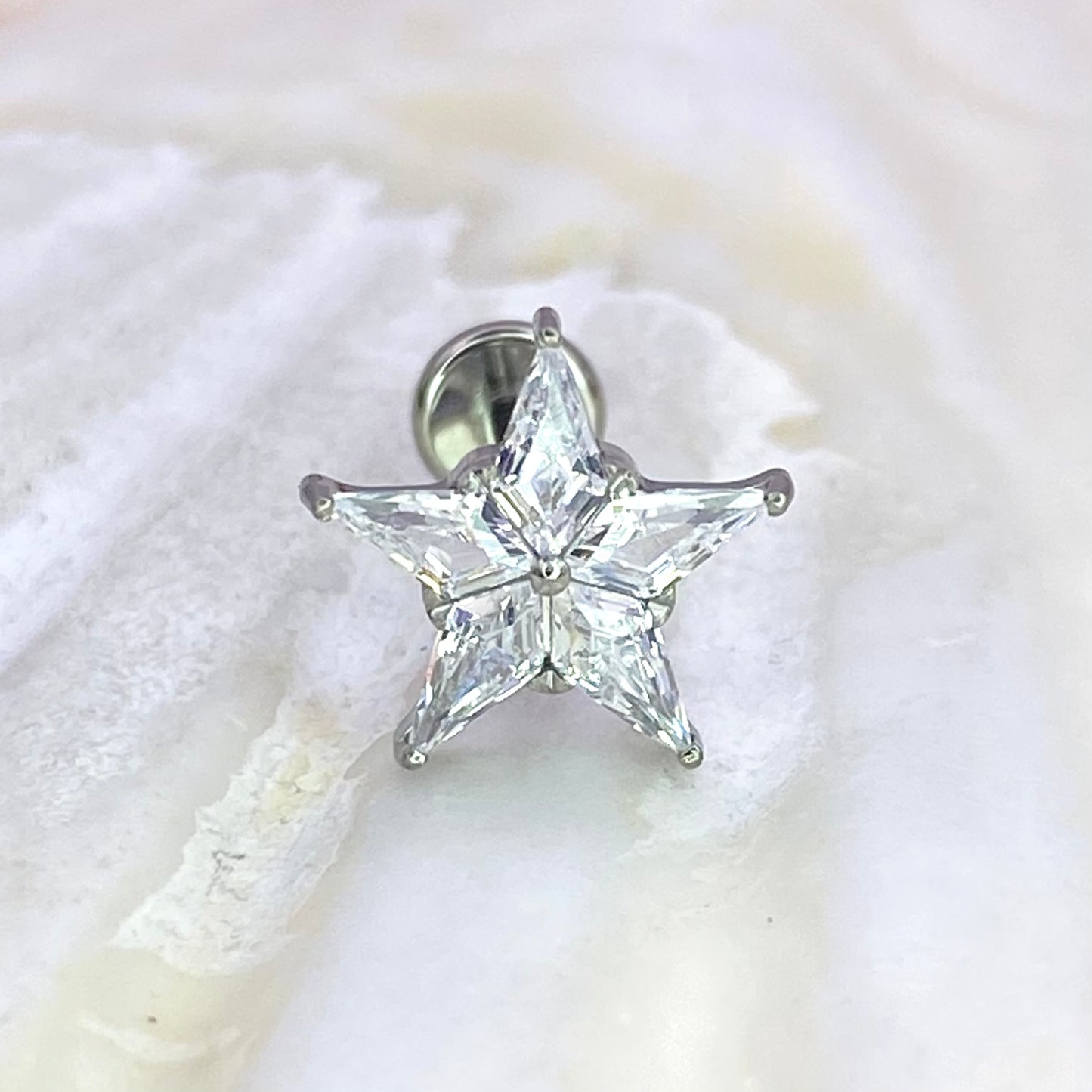Large Star with Clear Gems Medical Grade ASTM F136 Titanium Internal Thread Labret Ear Jewellery Lobe Cartilage Flat Piercing Earring