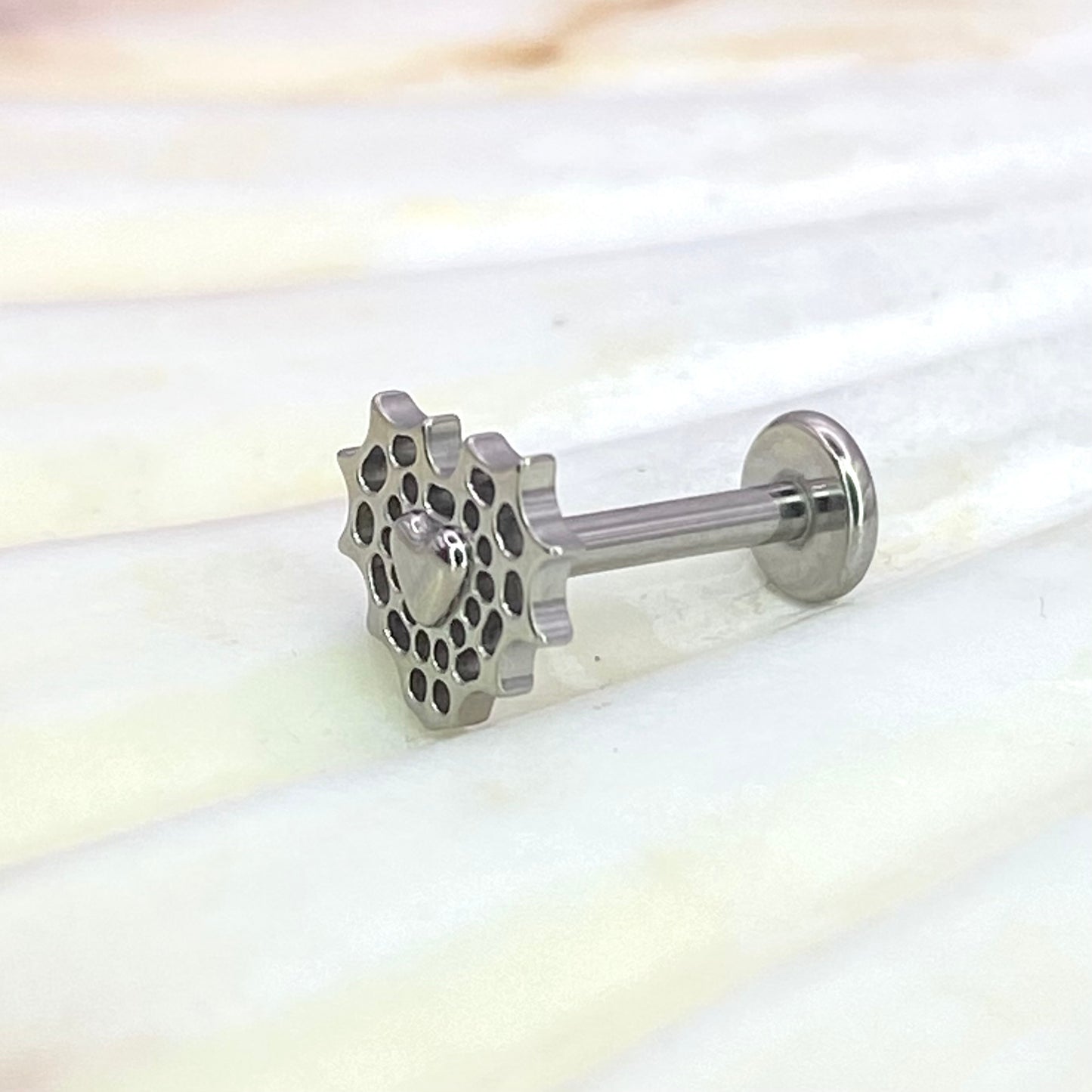 SACRED HEART Internal Thread Top Medical grade titanium ASTM F136 Labret Stud for Lobe Helix Tragus size: 1.2 x 8mm