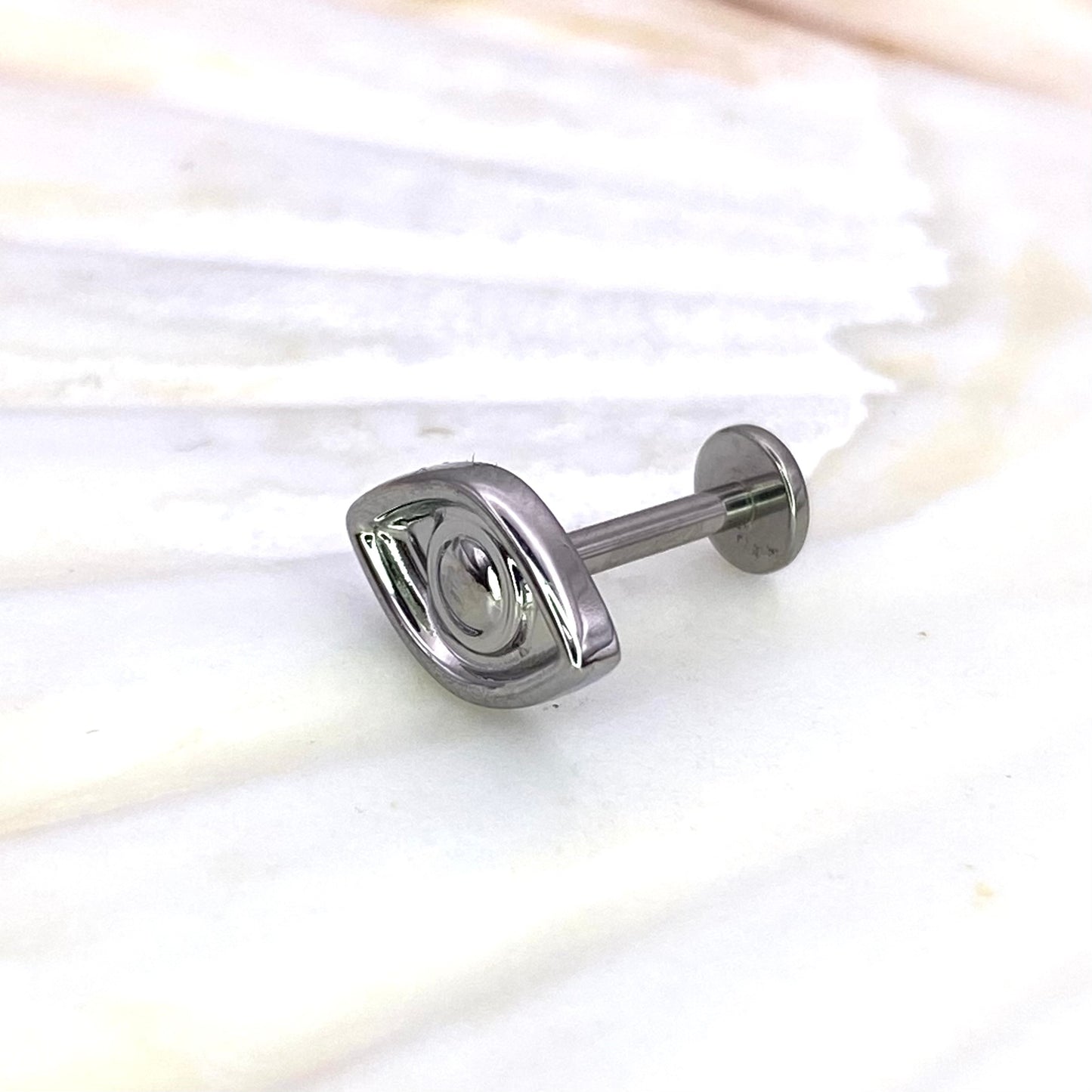 ALL SEEING EYE Top Internal Thread Top Medical grade titanium ASTM F136 Labret Stud for Lobe Helix Tragus, Flat Piercings size: 1.2 x 8mm