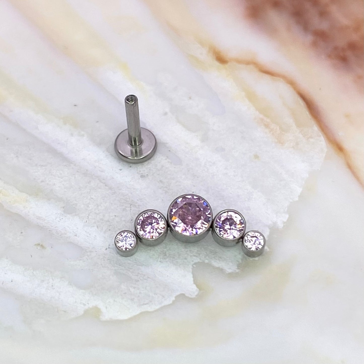 5 Gems Cluster Top Clear/Pink/Blue Gems Medical Grade ASTM F136 Titanium Internal Thread Labret Ear Jewellery Helix Tragus Lobe Cartilage Earring