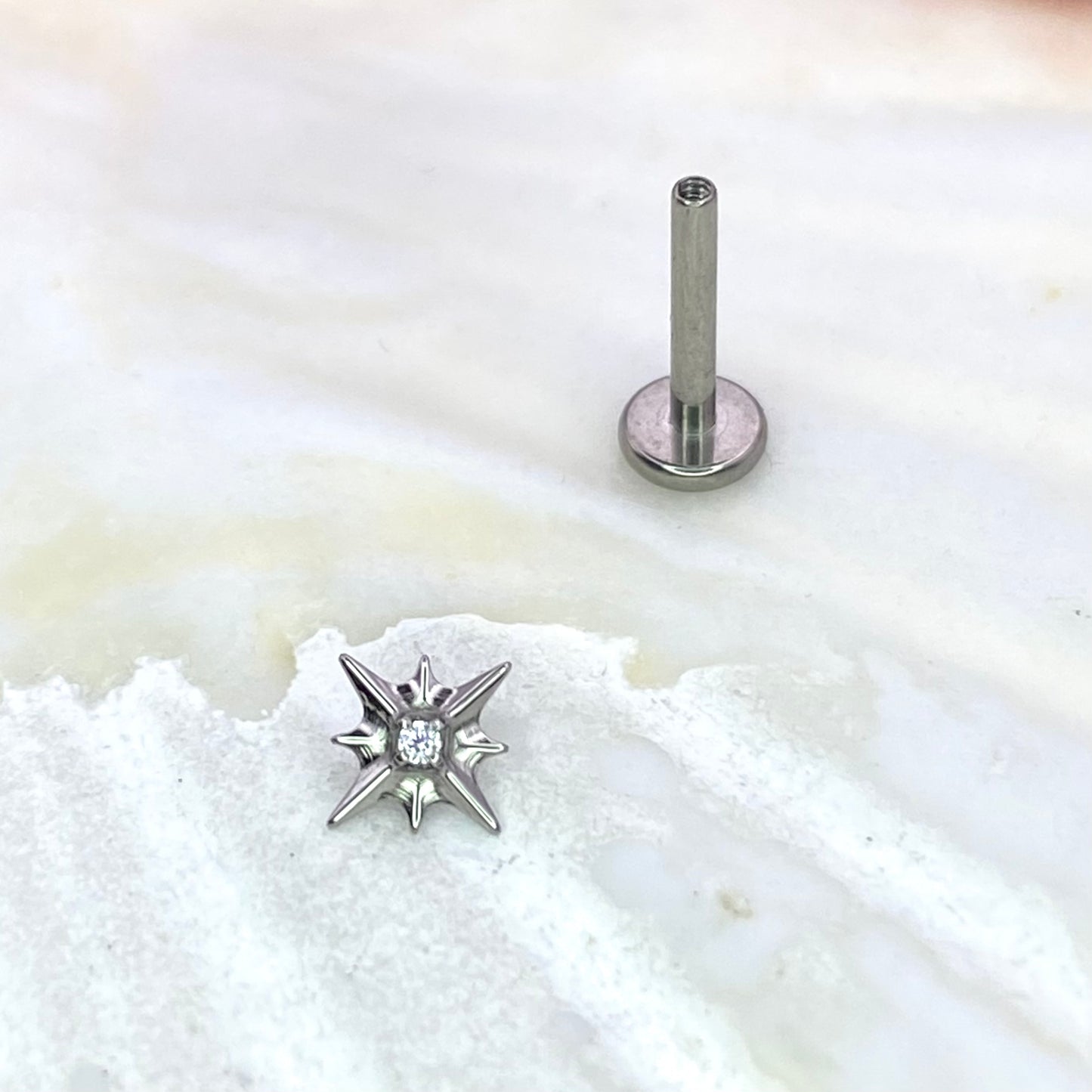 Tiny SPARKLE Clear Gem Top Medical Grade ASTM F136 Titanium Internal Thread Labret Ear Jewellery Helix Tragus Lobe Cartilage Earring