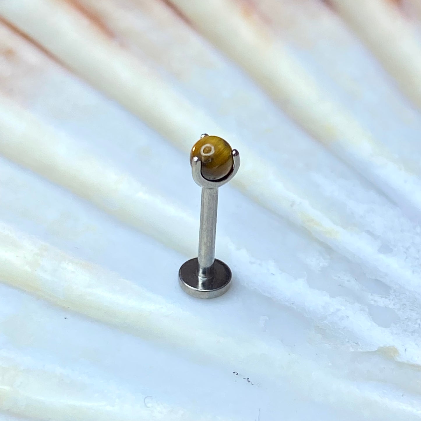 TIGER EYE Ball Top Medical grade Internal thread ASTM:F-136 titanium Labret, 1.2x6/8mm lobe helix cartilage tragus piercing jewellery