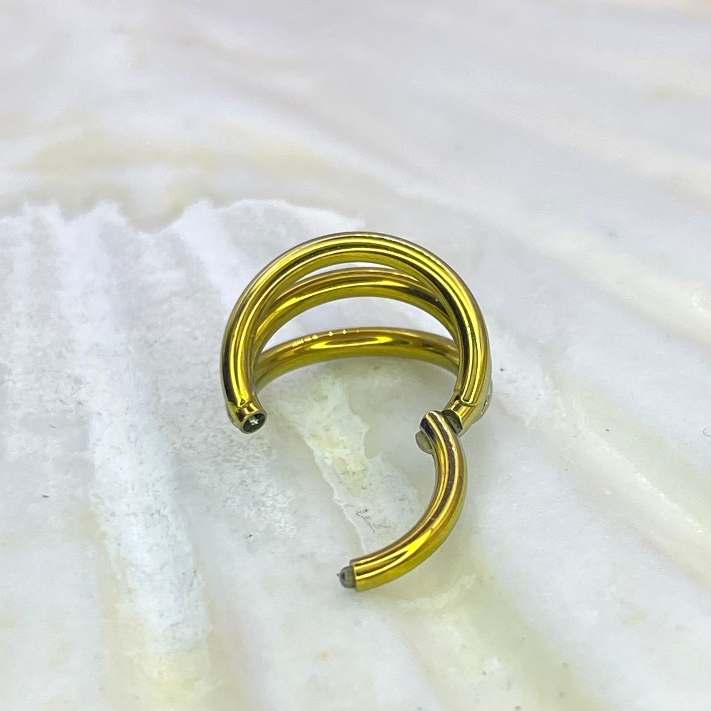 GOLD Anodized Medical Grade ASTM F-136 Titanium Triple Band Hinged Ring Clicker Hoop for Tragus Helix Cartilage Lobe Piercings