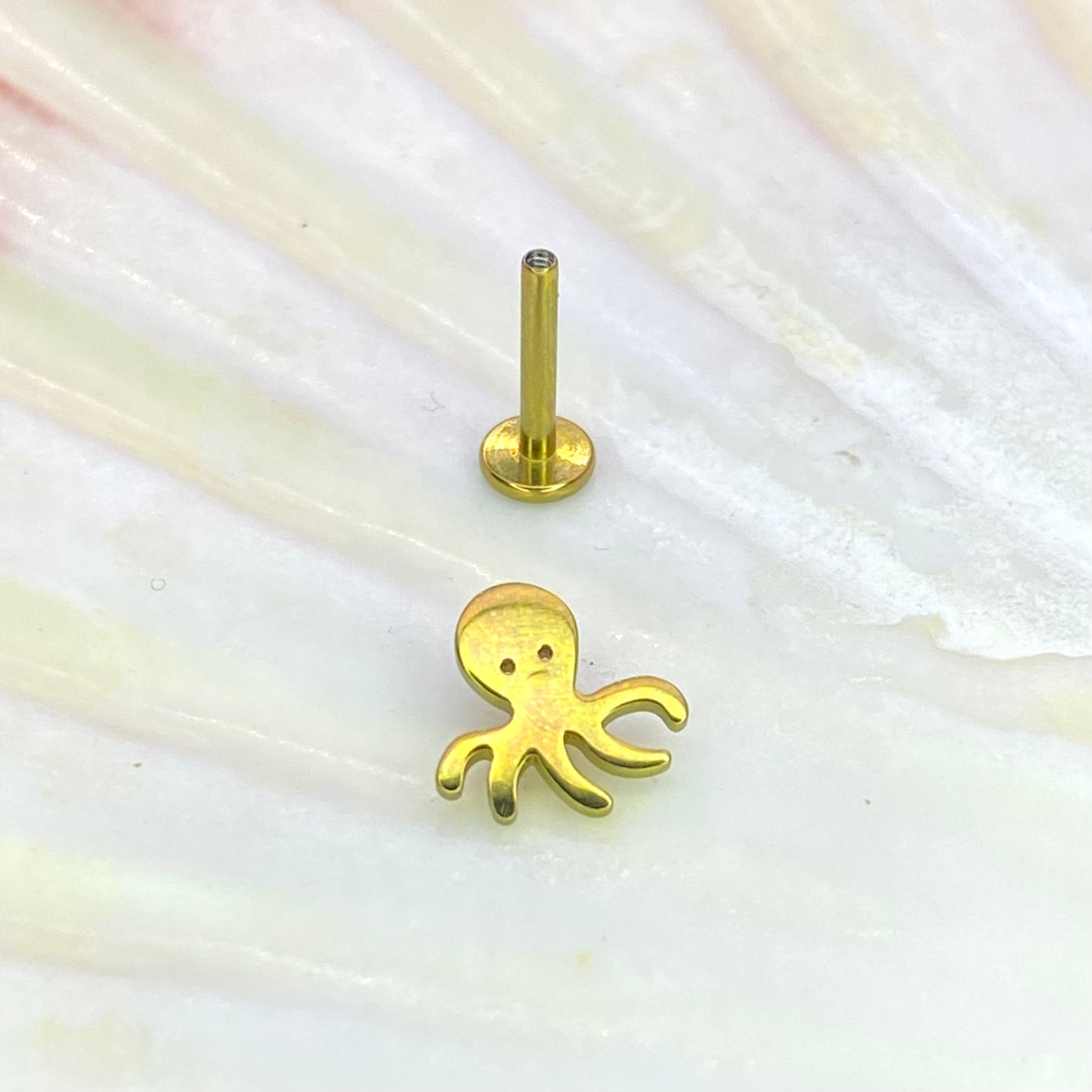 GOLD ANODIZED Medical grade Internal thread ASTM:F-136 titanium Labret with Cute Octopus Top 1.2x8mm helix cartilage tragus