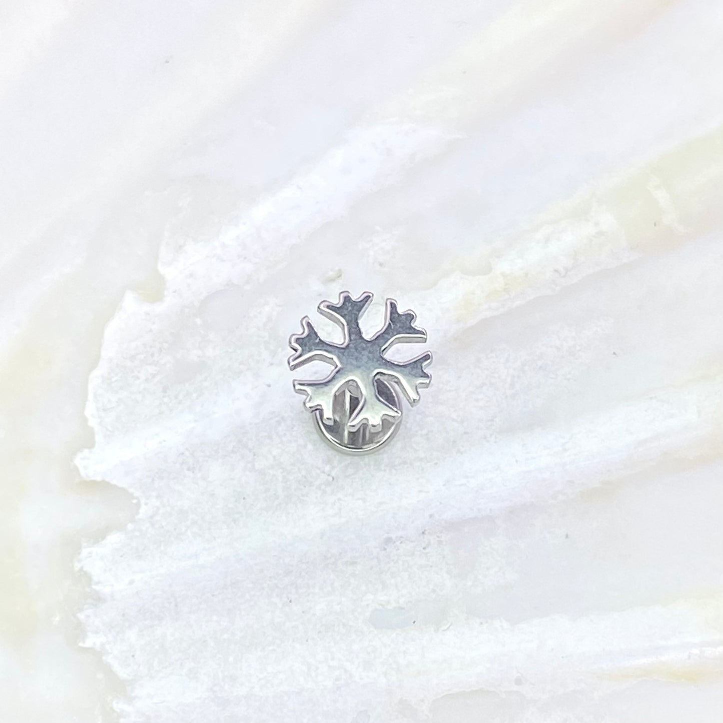 SNOWFLAKE Disc Top Internal Thread Medical grade ASTM F136 titanium Labret Stud Lobe Helix Flat Piercing Jewellery size:1.2 x 6/8/10mm