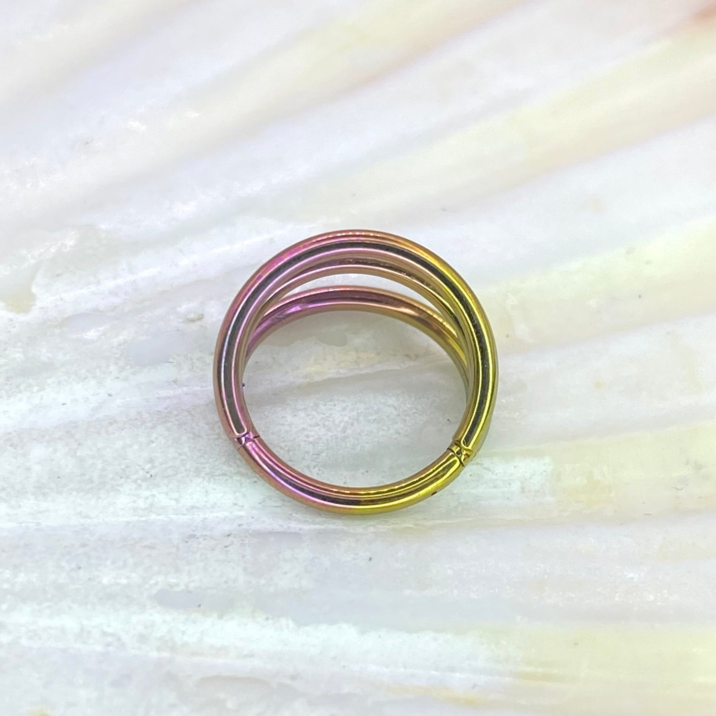 Gold to Pink GRADIENT Anodized Medical Grade ASTM F-136 Titanium Triple Band Hinged Ring Clicker Hoop Cartilage Lobe Piercing size: 1.2x6/8/10/12mm