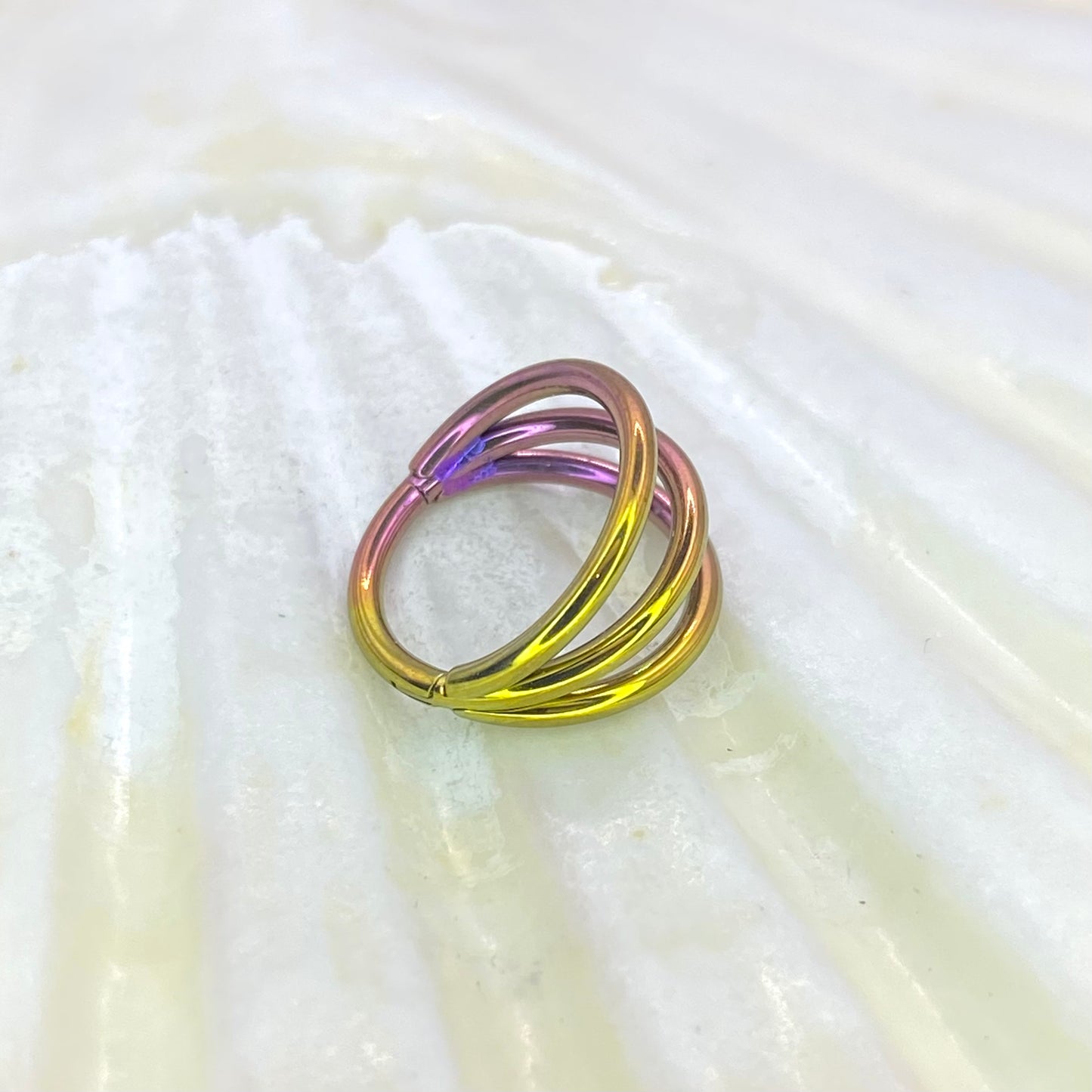 Gold to Pink GRADIENT Anodized Medical Grade ASTM F-136 Titanium Triple Band Hinged Ring Clicker Hoop Cartilage Lobe Piercing size: 1.2x6/8/10/12mm