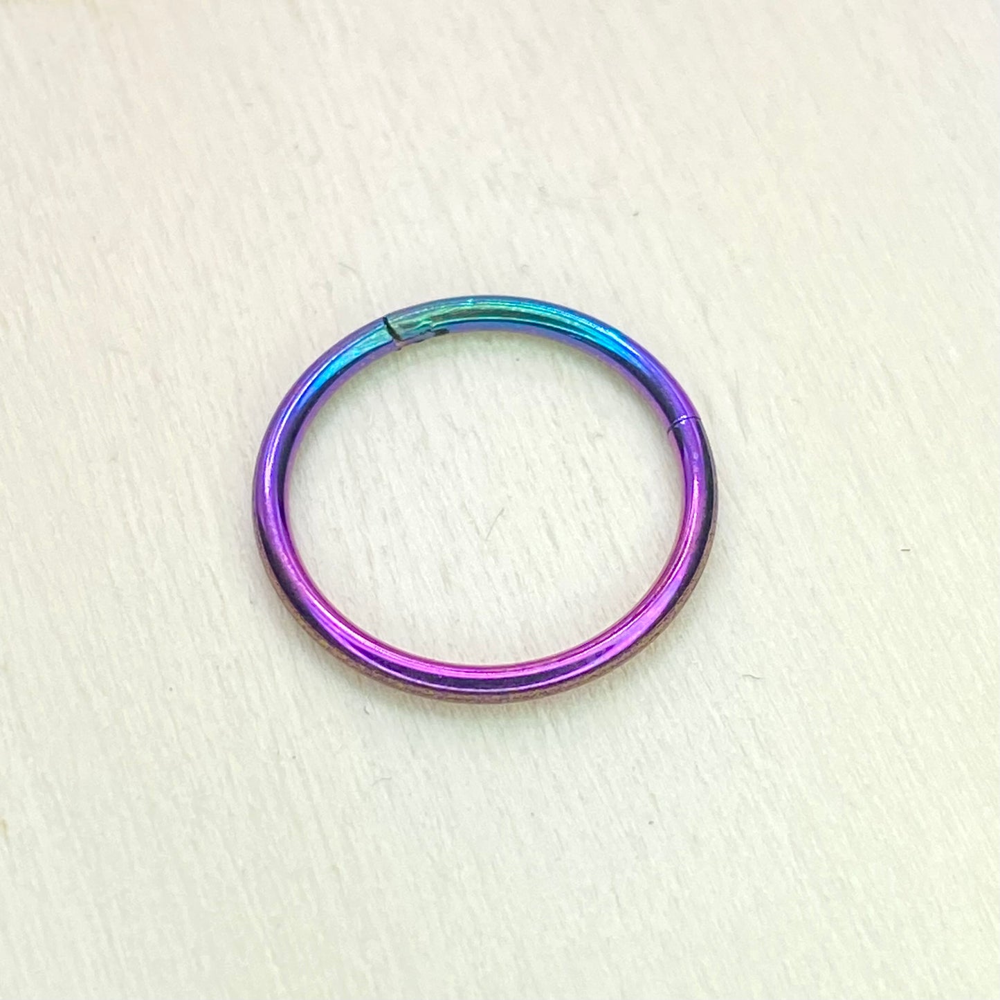 Pink to Green GRADIENT Anodized Medical Grade ASTM F-136 Titanium Hinged Ring Clicker