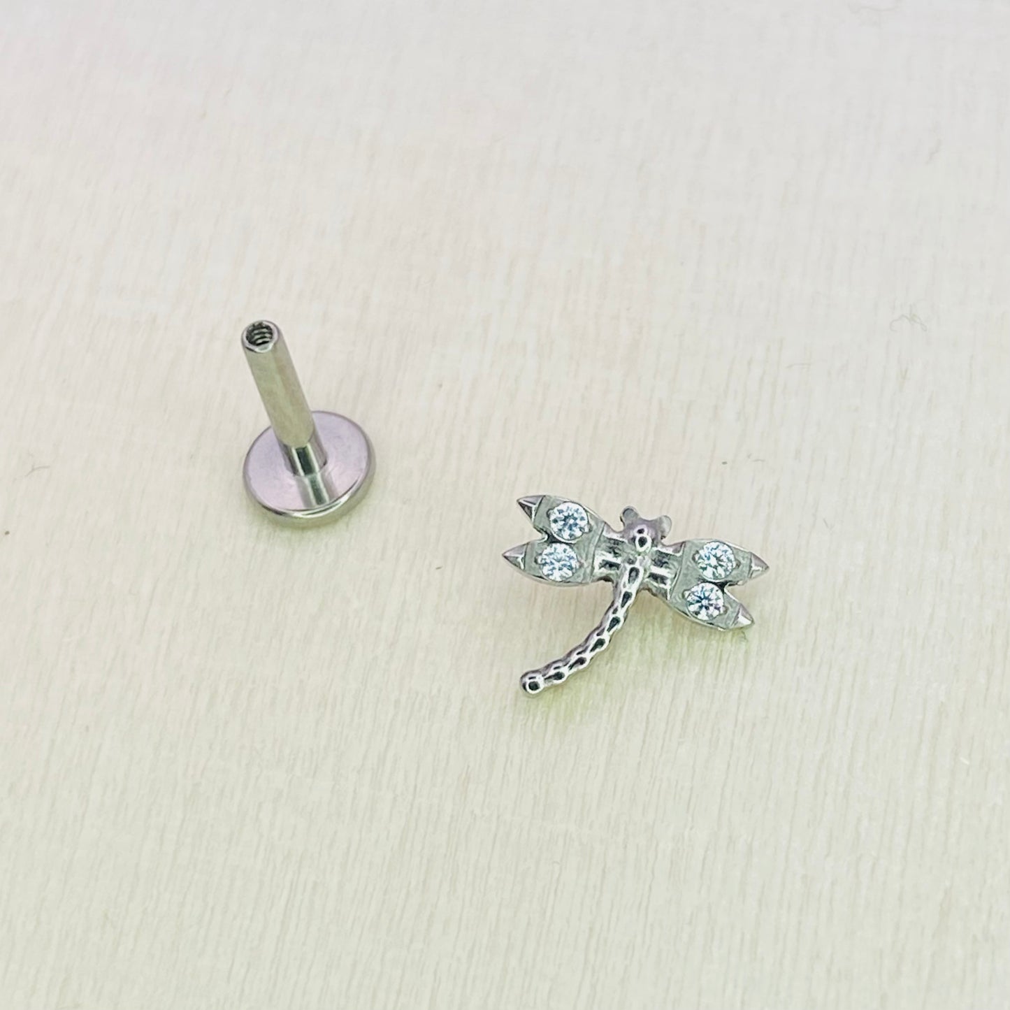 Small DRAGONFLY Clear Gem Top Internal Thread Medical grade titanium ASTM F136 Labret Stud Lobe Helix Flat jewellery, 1.2 x 8mm