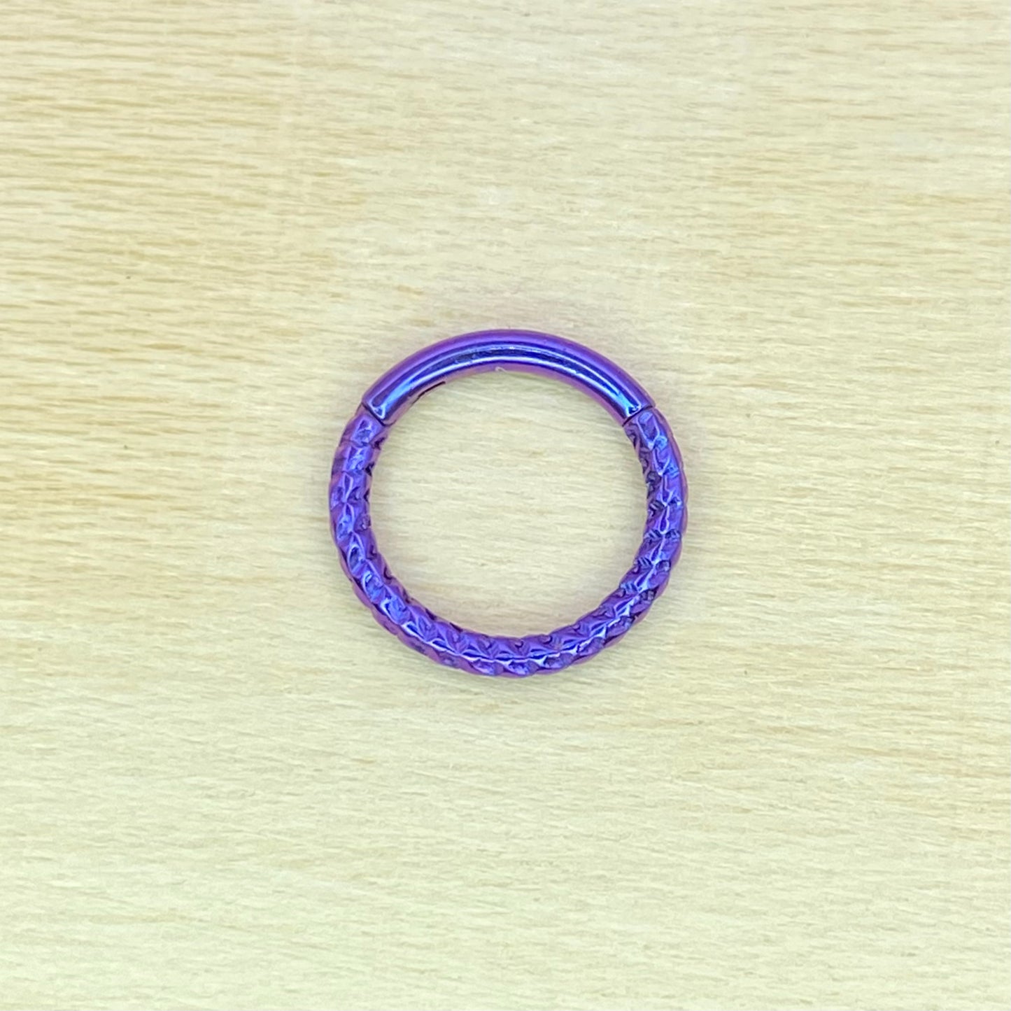 BLURPLE Anodized Twisted Rope Style Medical Grade ASTM F-136 Titanium Hinged Ring Clicker Hoop Helix Cartilage Lobe Septum Hoop size:1.2x8mm