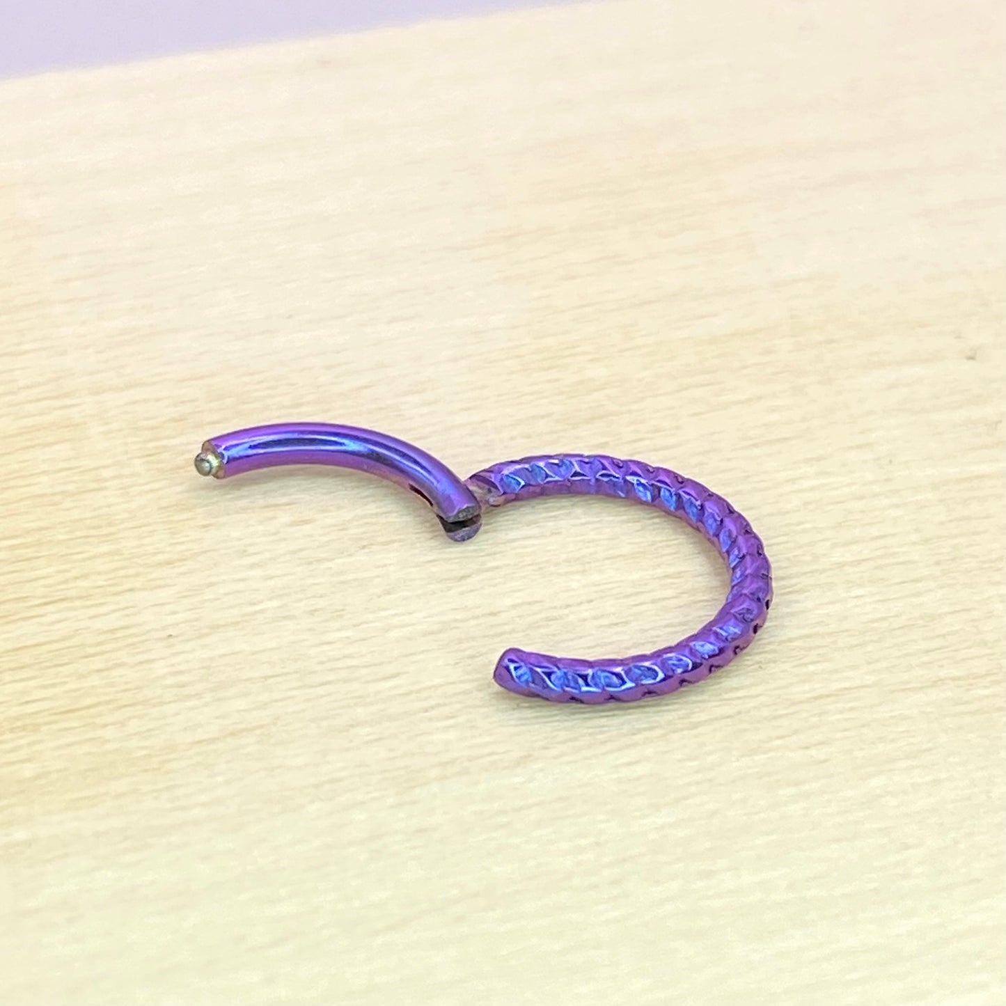 BLURPLE Anodized Twisted Rope Style Medical Grade ASTM F-136 Titanium Hinged Ring Clicker Hoop Helix Cartilage Lobe Septum Hoop size:1.2x8mm