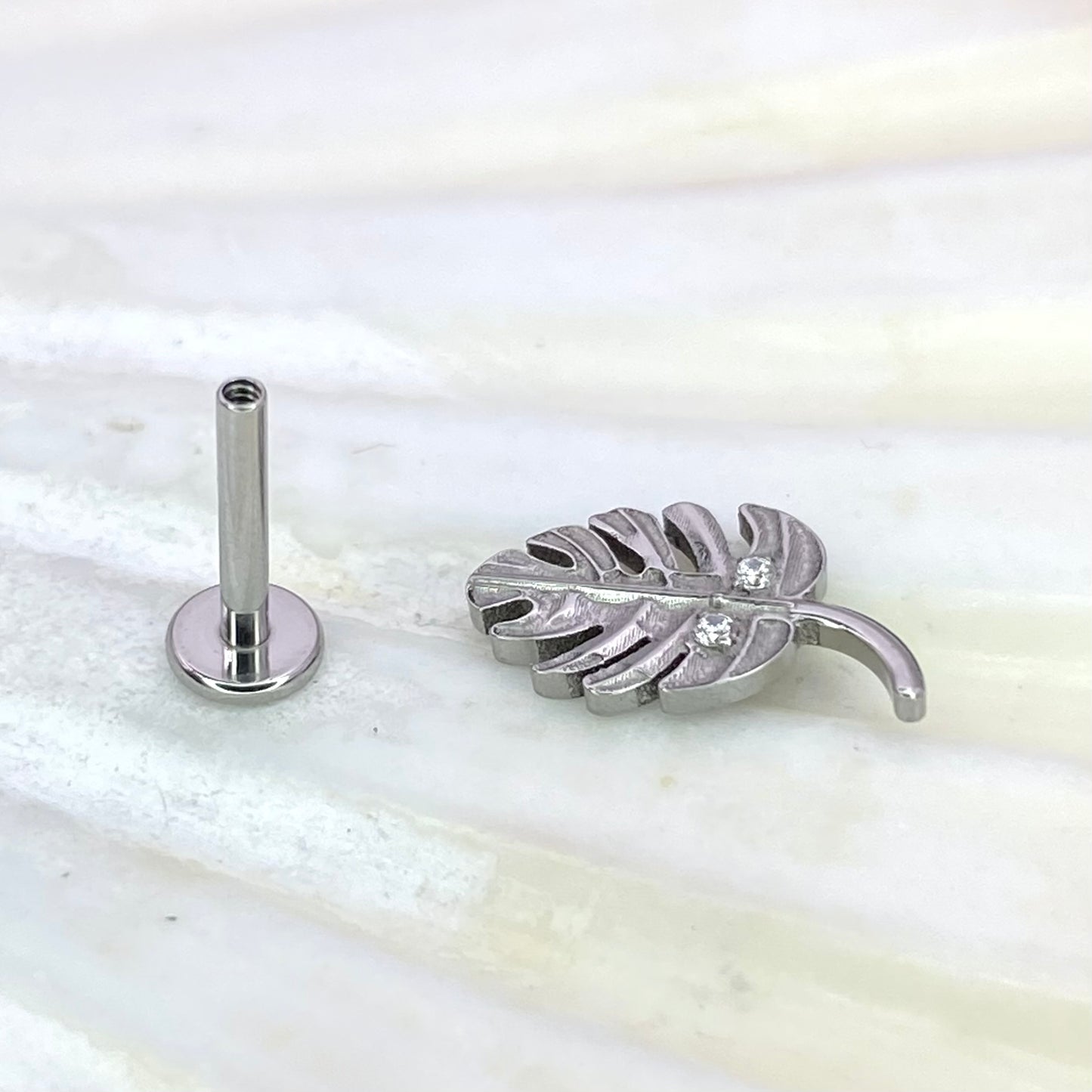 MONSTERA LEAF with Clear Gems Internal Thread Top Medical grade titanium ASTM F136 Labret Stud for Lobe Helix Tragus  size: 1.2 x 8mm