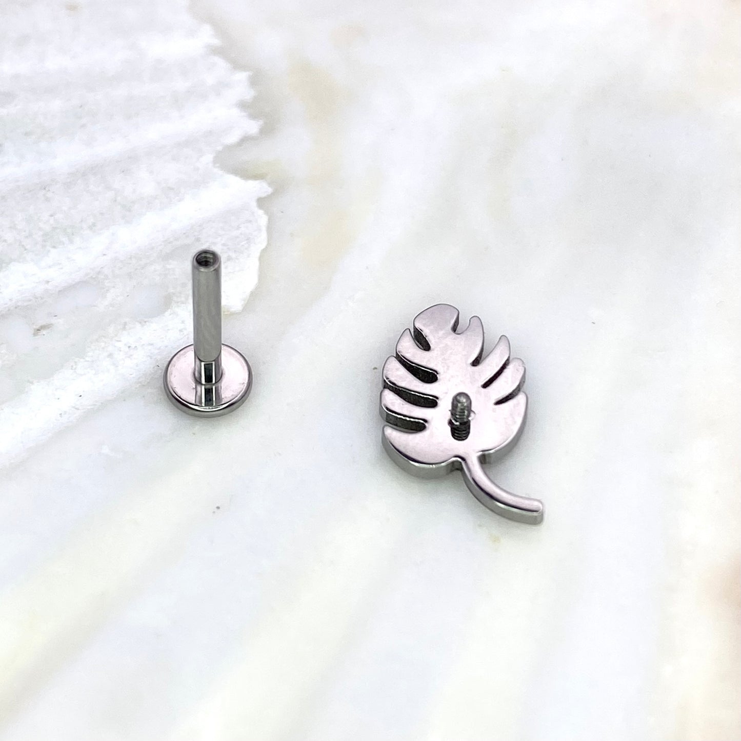 MONSTERA LEAF with Clear Gems Internal Thread Top Medical grade titanium ASTM F136 Labret Stud for Lobe Helix Tragus  size: 1.2 x 8mm