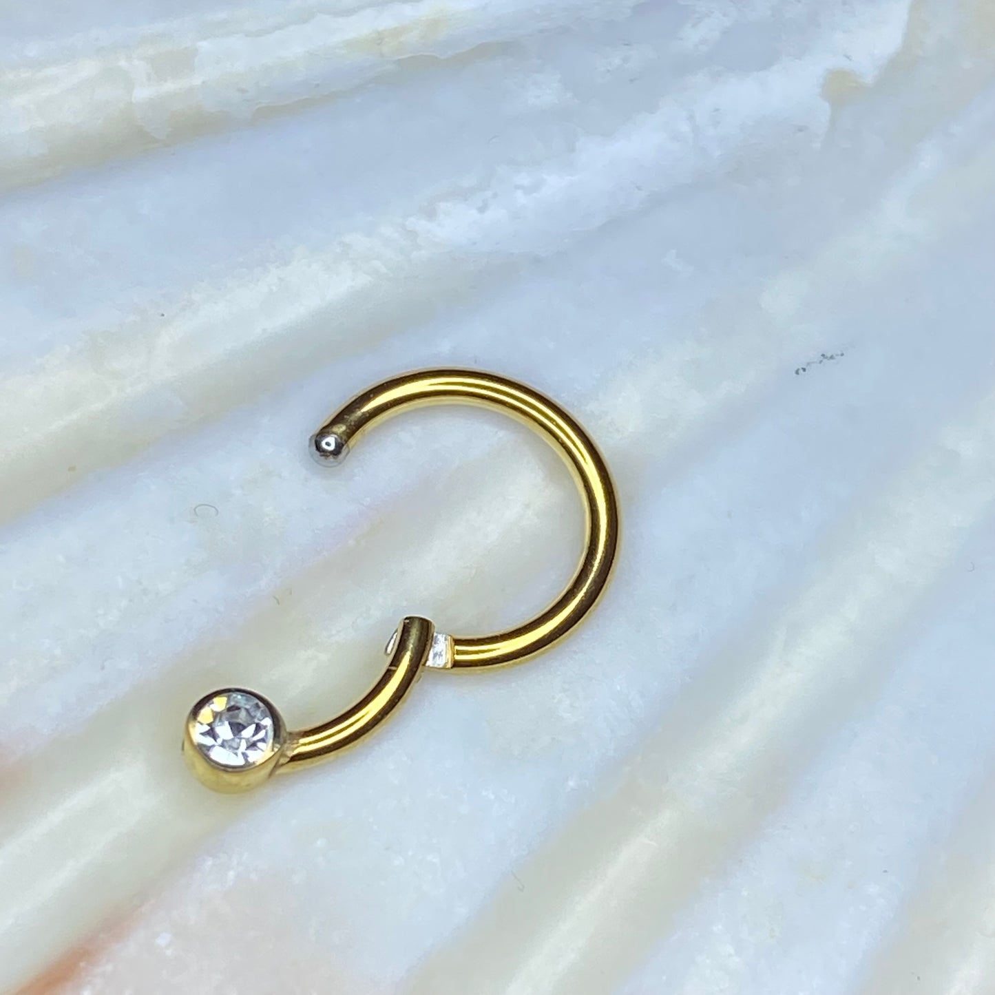 PVD Gold Clear Gem Ball Closed Clicker Ring 316L Surgical Steel Hinged Ring, Cartilage, Tragus, Helix, Daith Piercing Jewellery size: 1.2 x 8mm