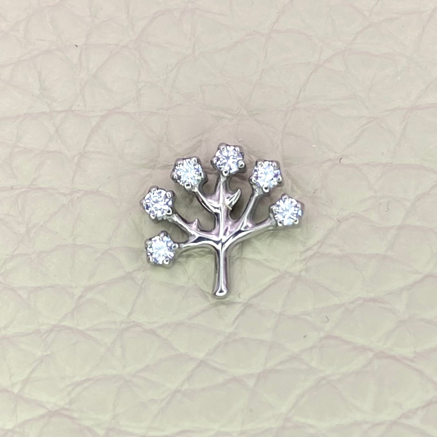 Mini TREE Top with Clear Gems Medical grade ASTM:F-136 titanium labret 1.2x8mm internal thread helix tragus flat ear lobe jewellery