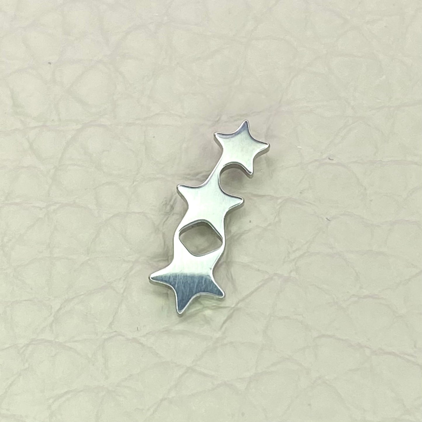 TRI - STAR Top Medical Grade ASTM F136 Titanium Internal Thread Labret Ear Jewellery Lobe, Cartilage, Tragus, Flat Piercing Earring