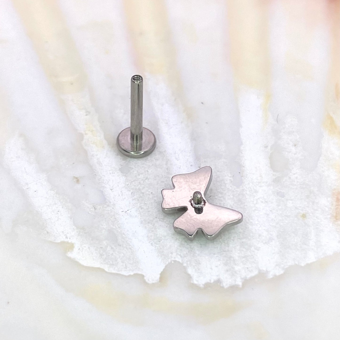 Single Clear Gem BOW Top Medical grade ASTM:F-136 titanium labret 1.2x6/8/10mm internal thread conch helix tragus flat ear lobe jewellery