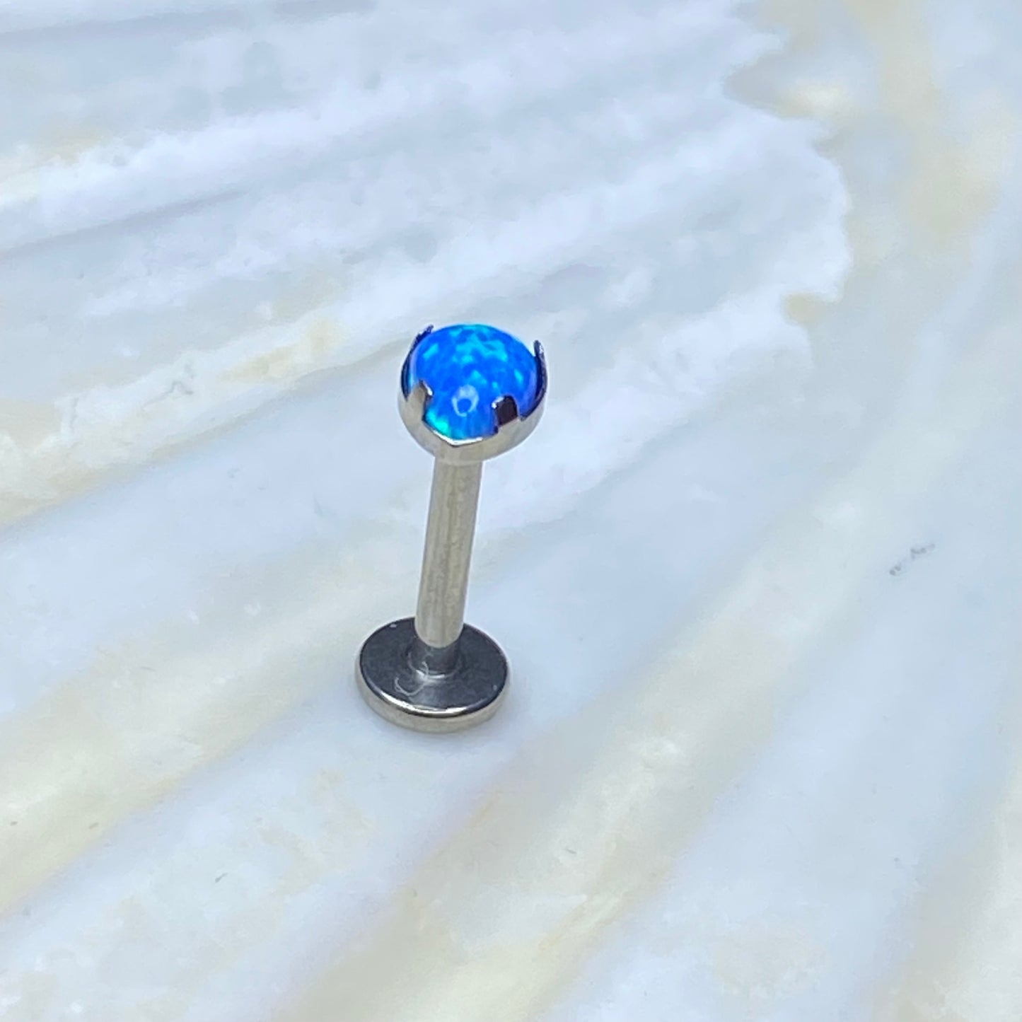 BLUE OPAL Teardrop Claw Set Gem Top Medical Grade ASTM F136 Titanium Internal Thread Labret Ear Jewellery Helix, Tragus, Cartilage, Lobe Earring