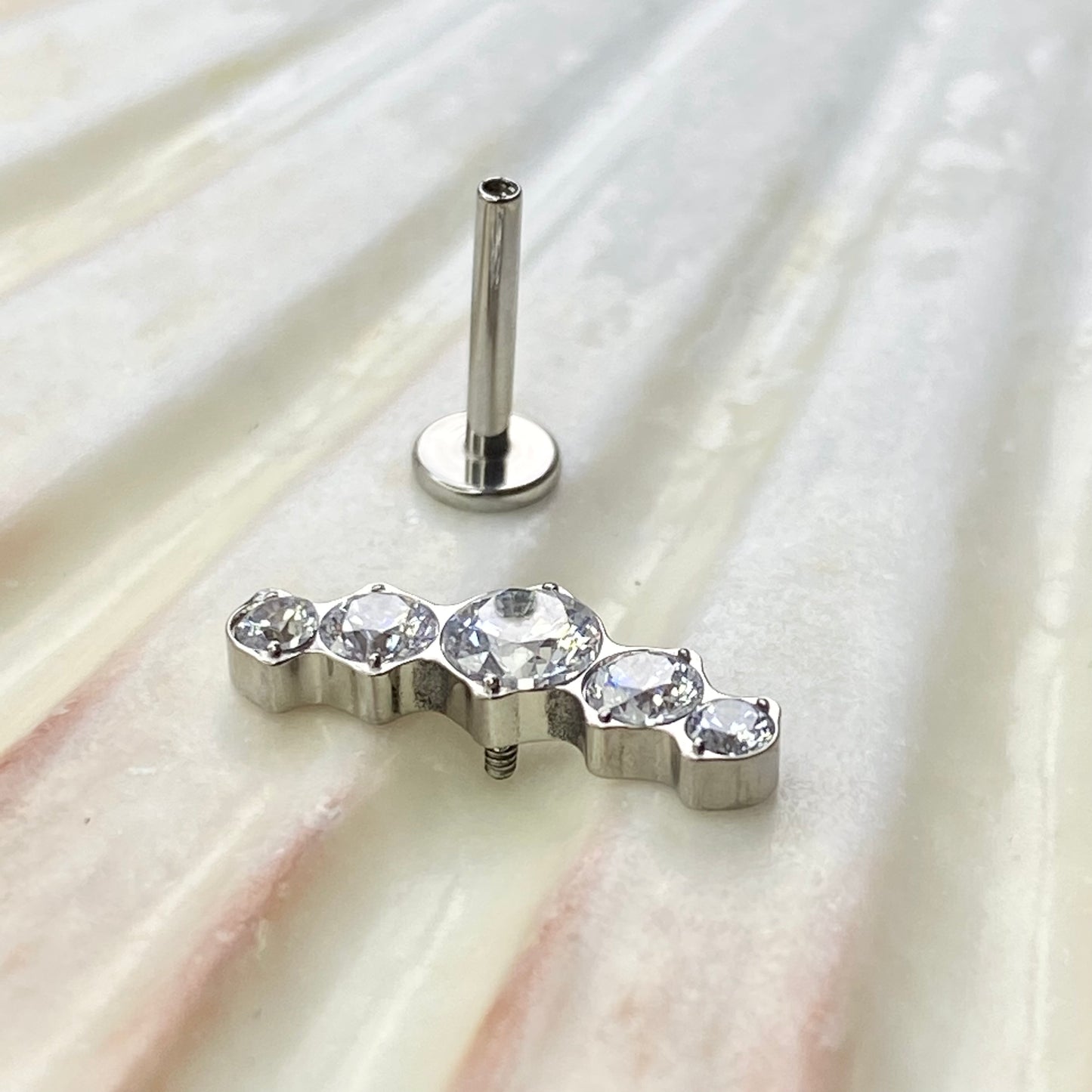 CLEAR GEM CLUSTER Crescent Top Medical Grade ASTM F136 Titanium Internal Thread Labret Ear Jewellery Helix, Tragus, Cartilage, Lobe Earring