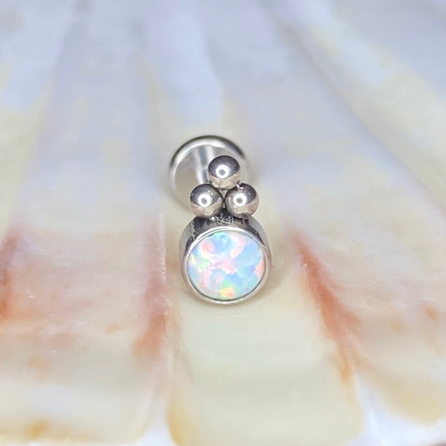 3 Beads WHITE OPAL Gem Top Medical Grade ASTM F136 Titanium Internal Thread Labret Ear Jewellery Helix Tragus Lobe Cartilage Earring 1.2x8mm