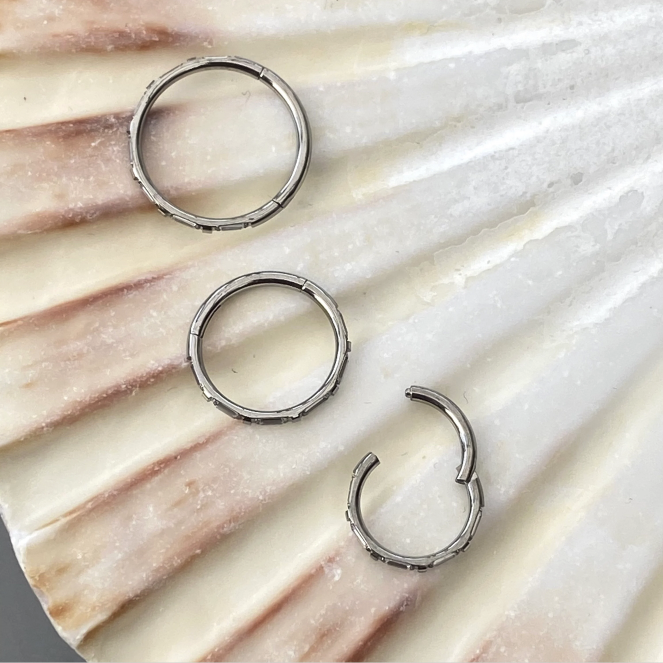 Medical Grade Titanium Jewelled Baguette Hinged Micro Ring Clicker Hoop for Tragus Helix Conch Lobe Nose Piercings size:1.2x6/8/10 mm