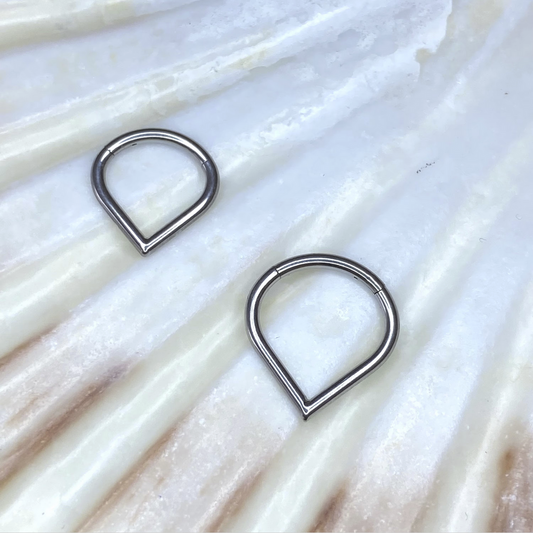 TEARDROP SHAPE Medical Grade Titanium Hinged Clicker Ring, Septum, Helix, 2nd Lobe, Tragus, Daith Piercings size: 1.2 x 8/10 mm