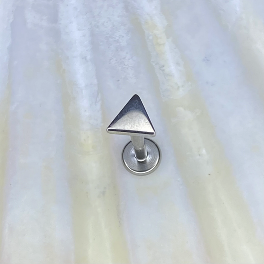 TRIANGLE Disc Top Medical grade ASTM:F-136 titanium labret 1.2x6/8/10mm, internal thread, for conch, helix, tragus, ear lobe ear piercings